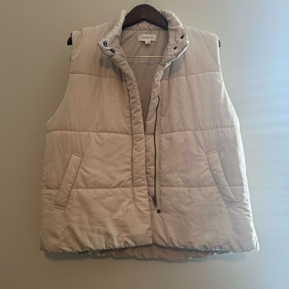 Wishlist Women’s Oversized Puffer Vest Cream/Ivory/White  - Medium